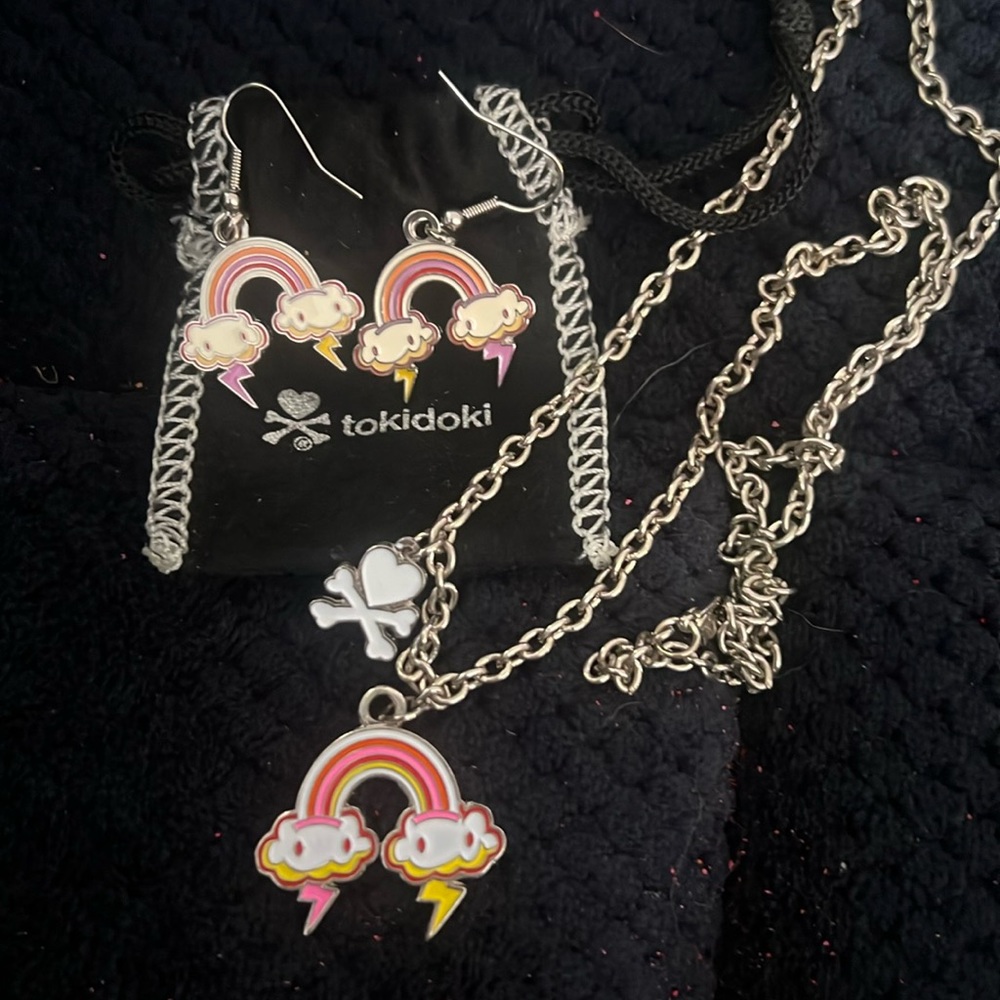 Tokidoki vintage necklace and earring set